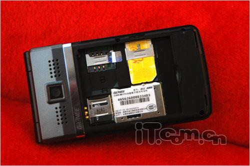 商务好伴侣 金立翻盖机A808精美图赏(3)_手机