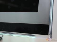 銀妝拉絲工藝 TCL旗艦V6200系新品圖賞