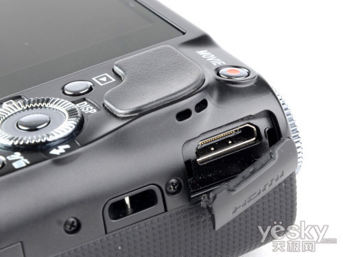 紧凑长焦巅峰之作 索尼HX9数码相机性能评测