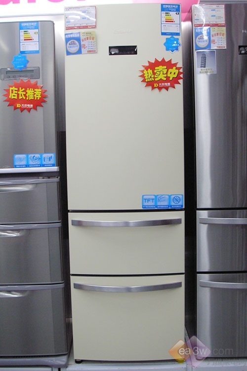 撒旦白色彩系卡萨帝意式冰箱热卖