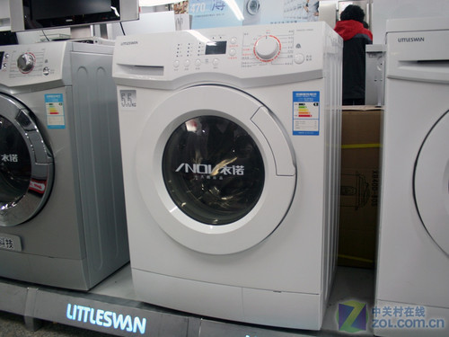 5.5kg家用滚筒小天鹅纯白滚筒3098元