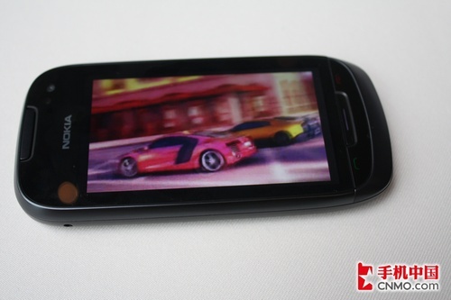 800��������Ļ����ŵ����701���ͼ��