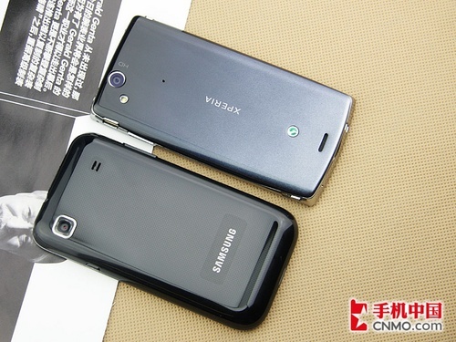 高频手机巅峰之战 三星i9001对比lt15i(2)