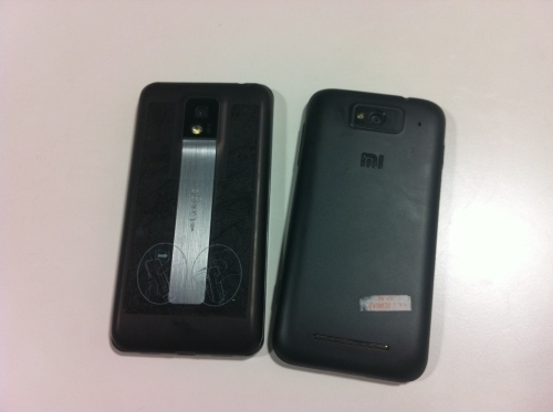 人气双核强机小米手机与LGP990对比