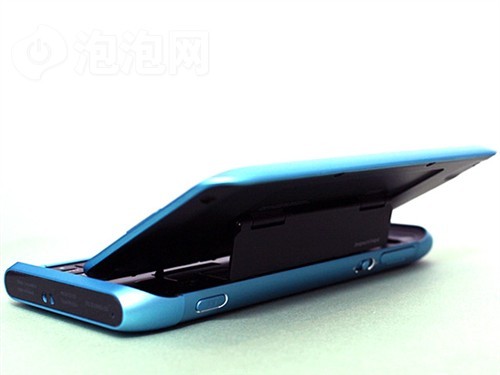 新奇设计变幻莫测 另类侧滑盖手机盘点(4)_手机