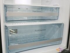 冰温室更具创意 卡萨帝冰箱低价热卖
