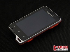 ʱ���������ܶԾ�ST17i�Ա�ME525+��