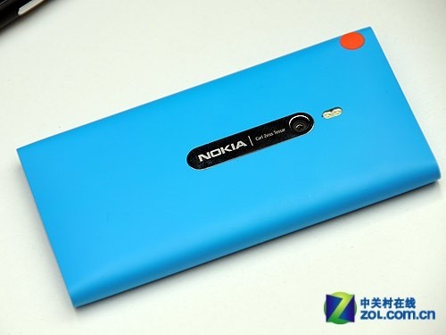 诺基亚Lumia 800真机图赏 