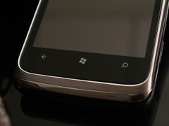 �໬������ HTC 7 Surround����1450Ԫ 