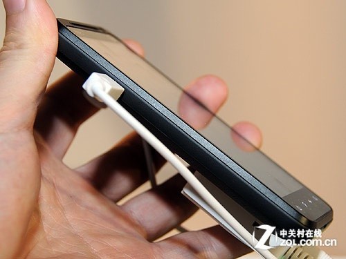 霸气3D双摄像头 HTC夺目3D X515d真机体验