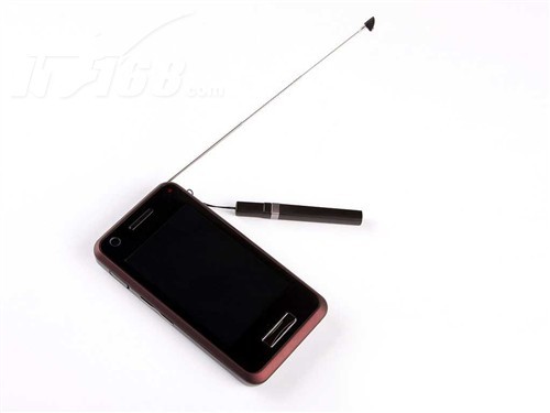 大气沉稳 酷派F800现在仅售价格为849元_手机