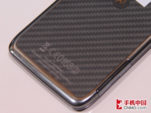 1300万像素双核旗舰摩托罗拉MT917图赏(3)