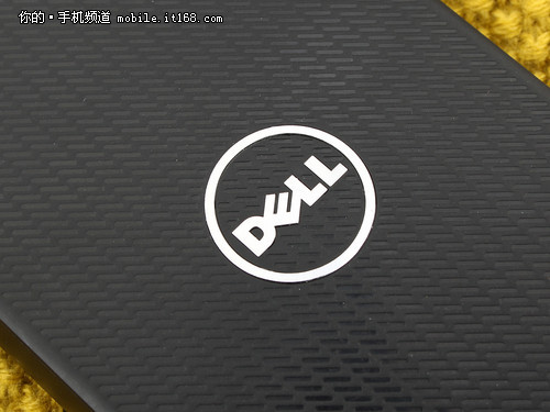 戴尔Streak Pro D43 机身细节设计