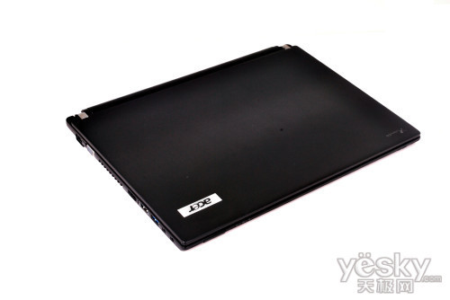 Photo: Ultimate Business Review Acer TravelMate 8481TG