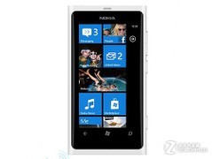 白色Lumia 800 