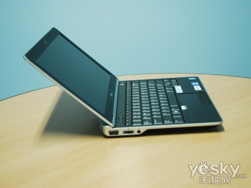 超便携强力商务 戴尔Latitude E6220评测