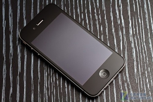 8gb苹果iphone4售3550元