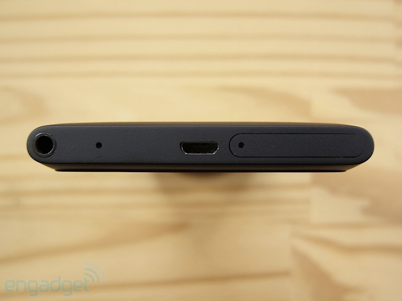 文艺WP7新旗舰 诺基亚Lumia 900开箱_手机_