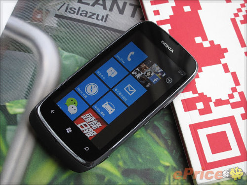 售价1988港币港行诺基亚Lumia610评测