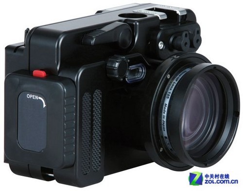 富士X10与理光GRD IV水下外壳新品问世