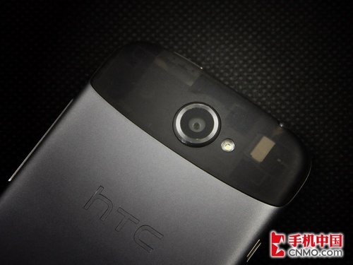 金属陶瓷超薄双核 HTC One S首发真机赏 