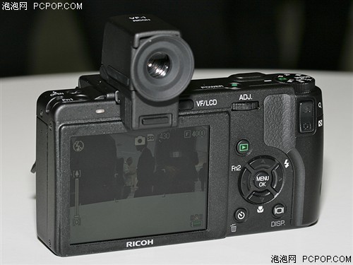 专业级卡片机 理光GX200售价2699元