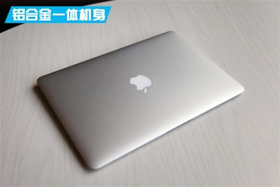 配双USB3.0!2012新款MacBookAir开箱