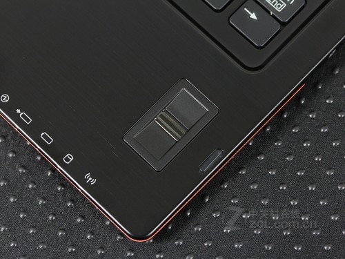 商用超极本 富士通LIFEBOOK U772评测 