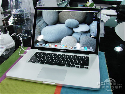 苹果13英寸 MacBook Air 仅售7700元_笔记本
