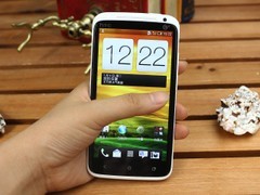 HTC One XT 白色 外观图 