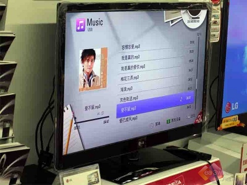 ��3D����ѣ LG 42LW5500-CAǿ������ 