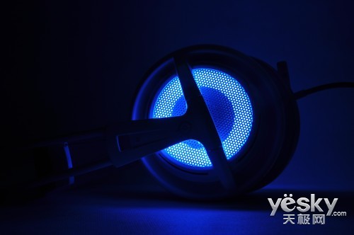 赛睿西伯利亚v2霜冻之蓝耳机评测