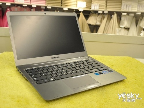 ���ѹi3����������530U3B����5300Ԫ