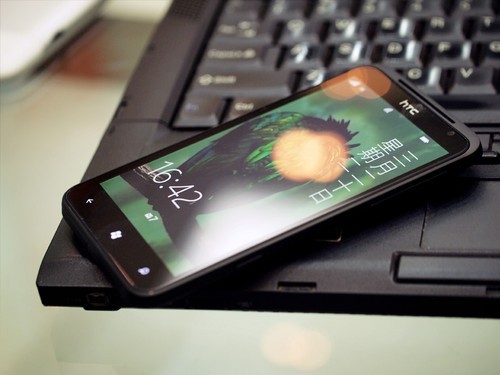 4.7WPֻ HTC Titanۼ۽1599Ԫ 