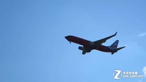 全球首款全画幅半透镜单电索尼A99评测