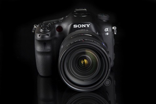 全球首款全画幅半透镜单电索尼A99评测