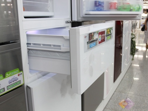 全新设计亮相 LG三门冰箱创意加分