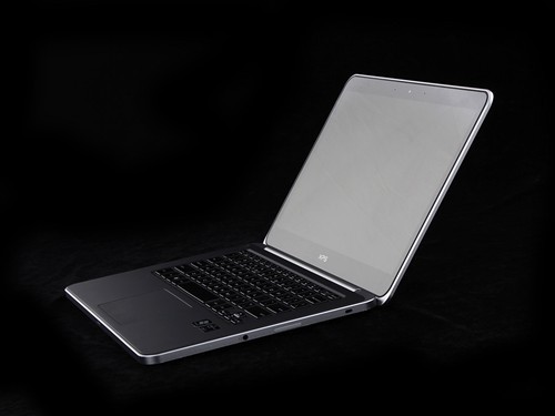 小体积大能量新一代戴尔XPS14评测
