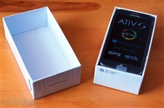 全球首发WP8手机三星ATIVS外媒解析