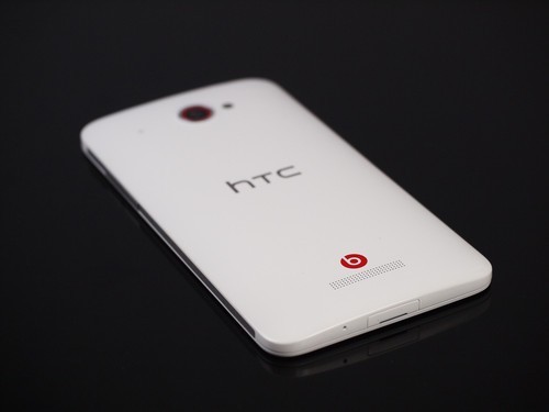 ɫ1080P콢 HTC ButterflyѶ 