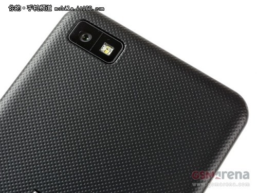 售价6000元BB10系统黑莓Z10真机解析