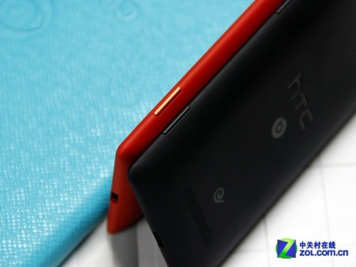对垒诺基亚920 联通/电信HTC 8X双机图赏 