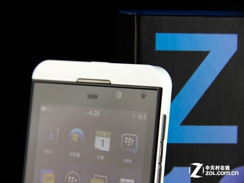BB10充其量和WP8差不多 白色黑莓Z10评测