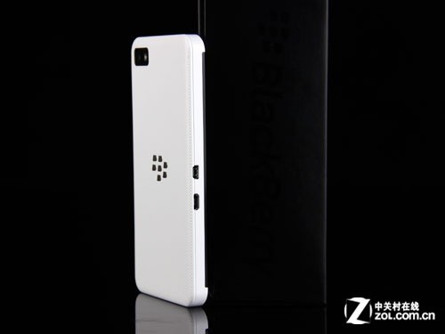 BB10充其量和WP8差不多 白色黑莓Z10评测