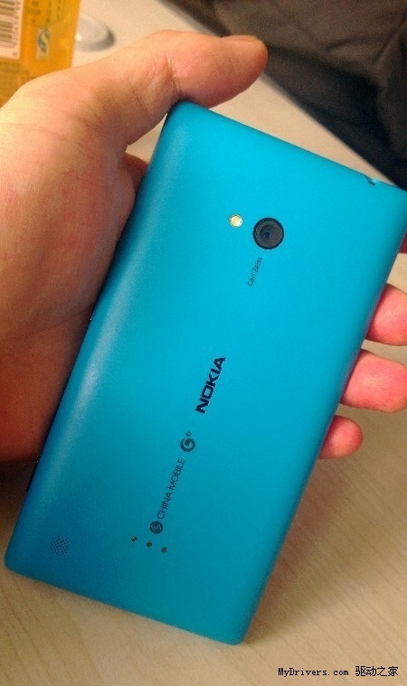中移动定制版Lumia 720T/520T现身