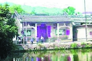 萝岗镇暹岗村,十年前的"圣裔宗祠".