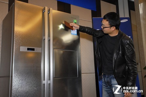 独立制冷循环防串味 三星推高端对开门冰箱_家