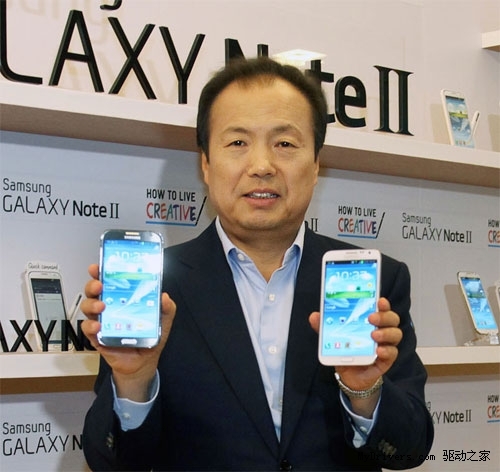 三星联合CEO：Galaxy S4八核、四核没差别