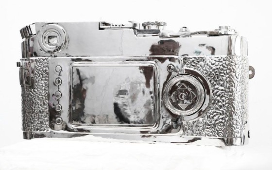 徕卡洛杉矶店开张特制百万美元相机雕塑