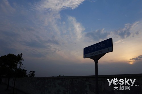 �ռ����� �Ӻڿ�™��ʼ ����RX100 II����